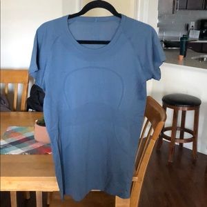 Swiftly Limited Edition LuLulemon T-Shift